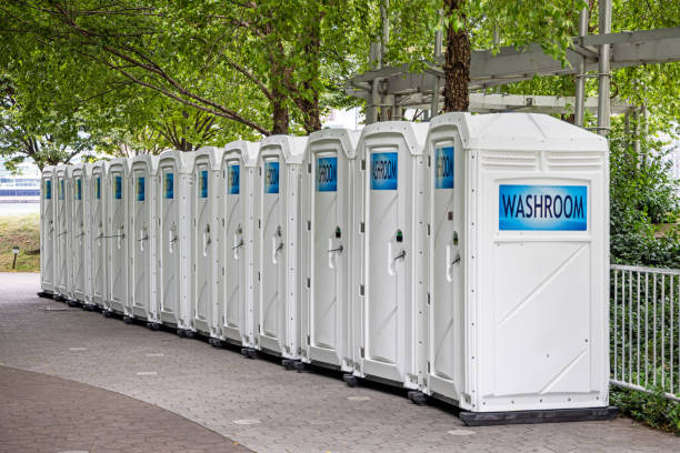 Porta potty rental for outdoor events in Marine City, MI
