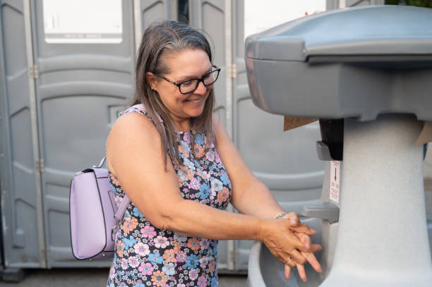 Best Emergency porta potty rental  in Marine City, MI